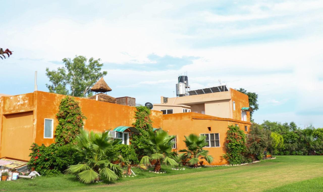 The Baghban Hotel & Resort, Baddi Exterior photo