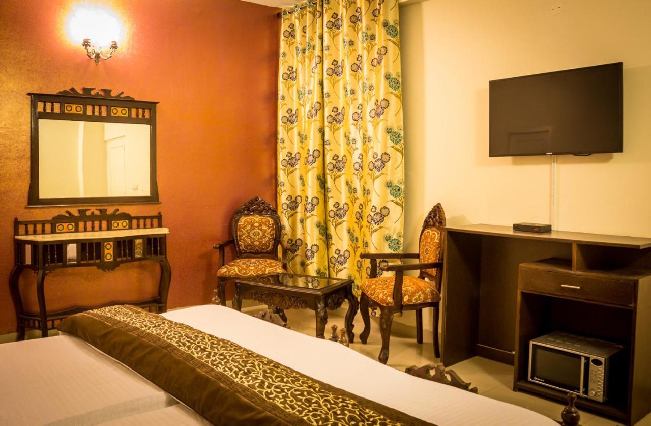 The Baghban Hotel & Resort, Baddi Exterior photo