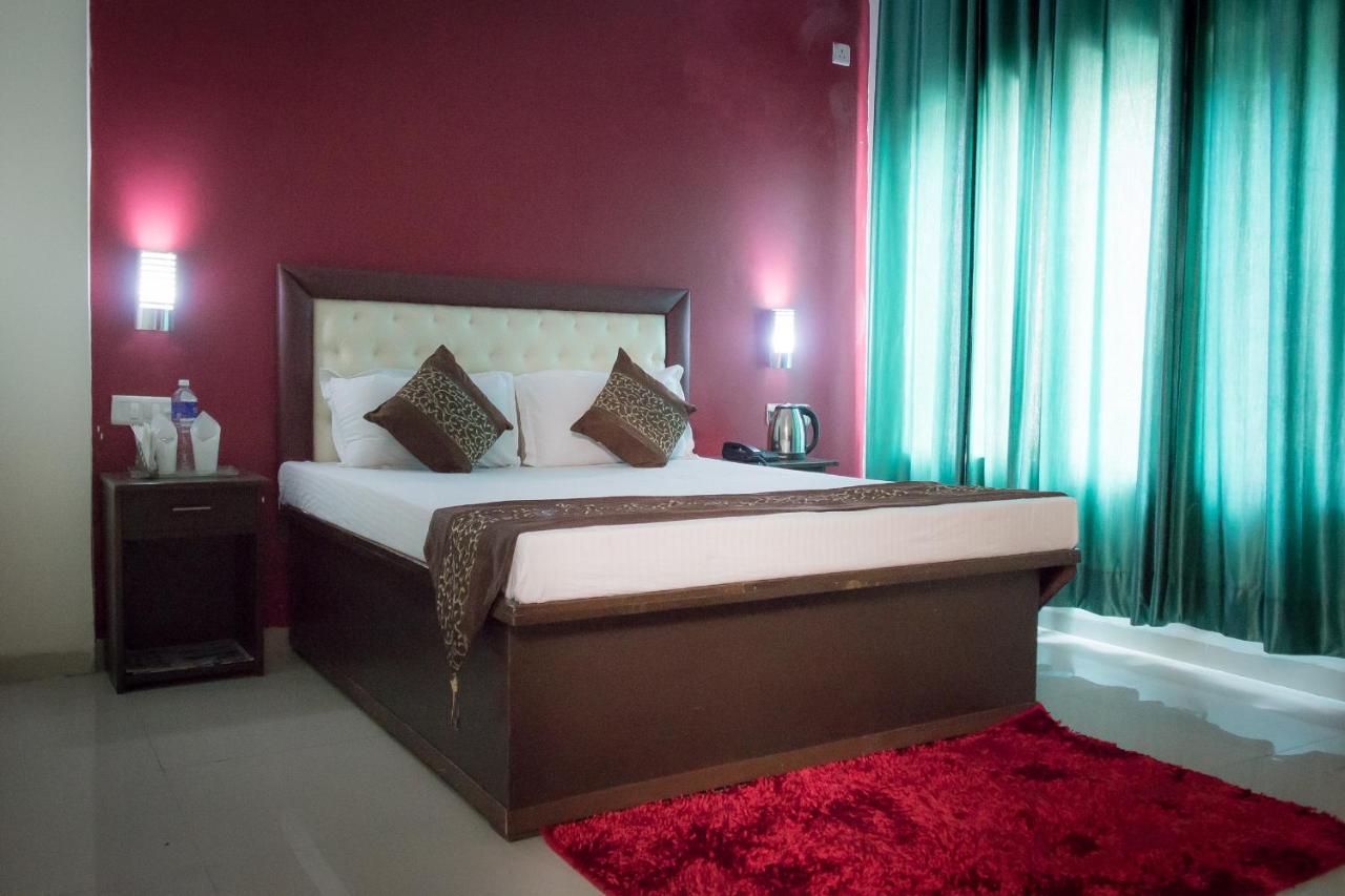 The Baghban Hotel & Resort, Baddi Exterior photo